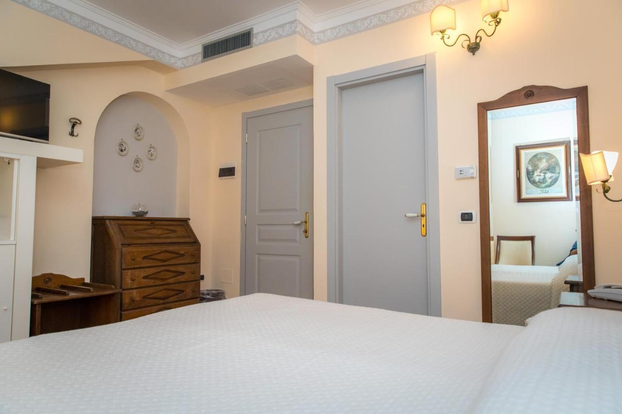 Hotel Villa Delle Meraviglie Maratea Eksteriør billede